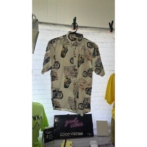 North River size M motorcycle button down